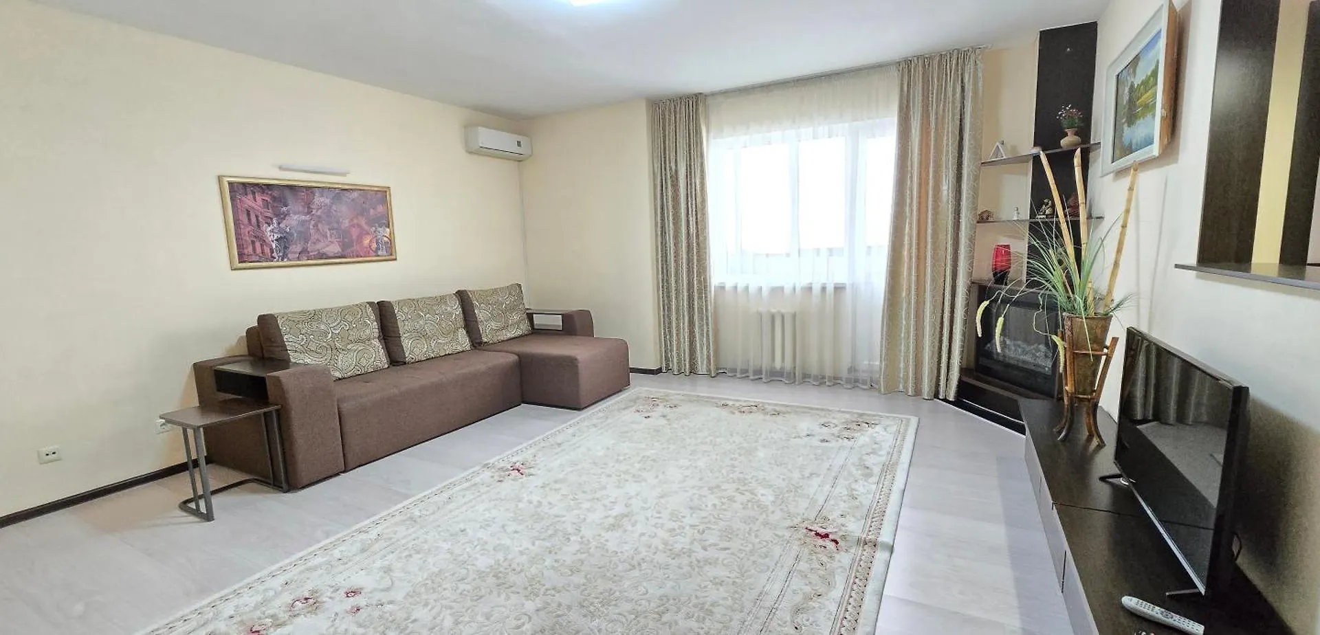Просторные Апартаменты Возле Центральной Набережной Nur-Sultan  Apartment Nur-Sultan (Astana)